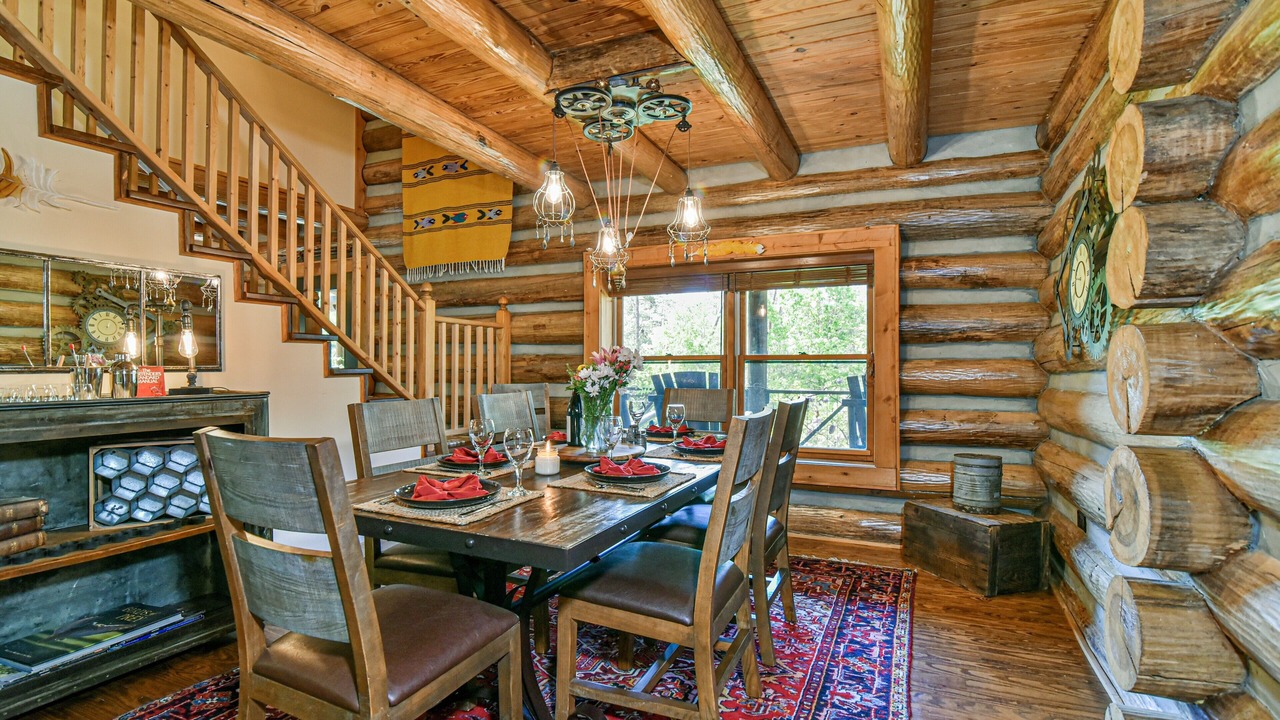 Photo of Bedroom in Weaverville