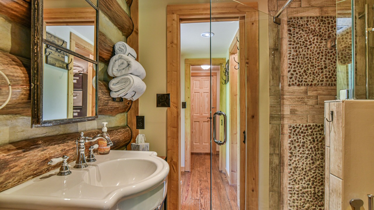 Photo of Bathroom in Weaverville
