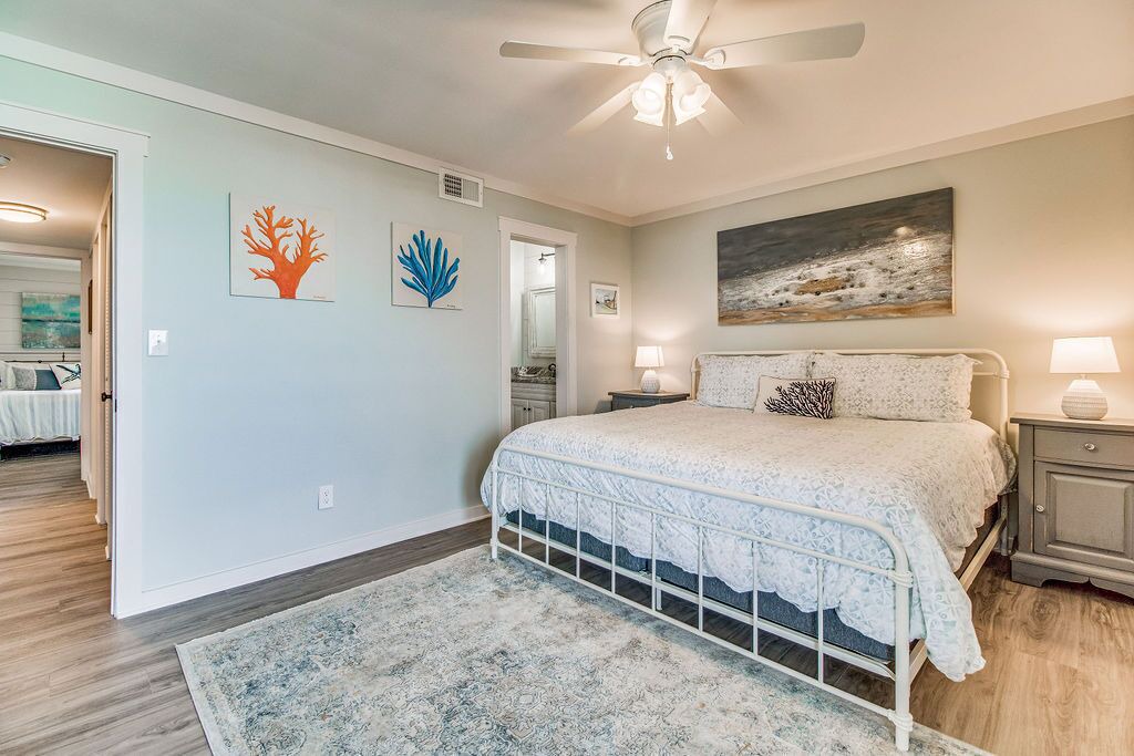 Photo of Bedroom in Orange Beach East