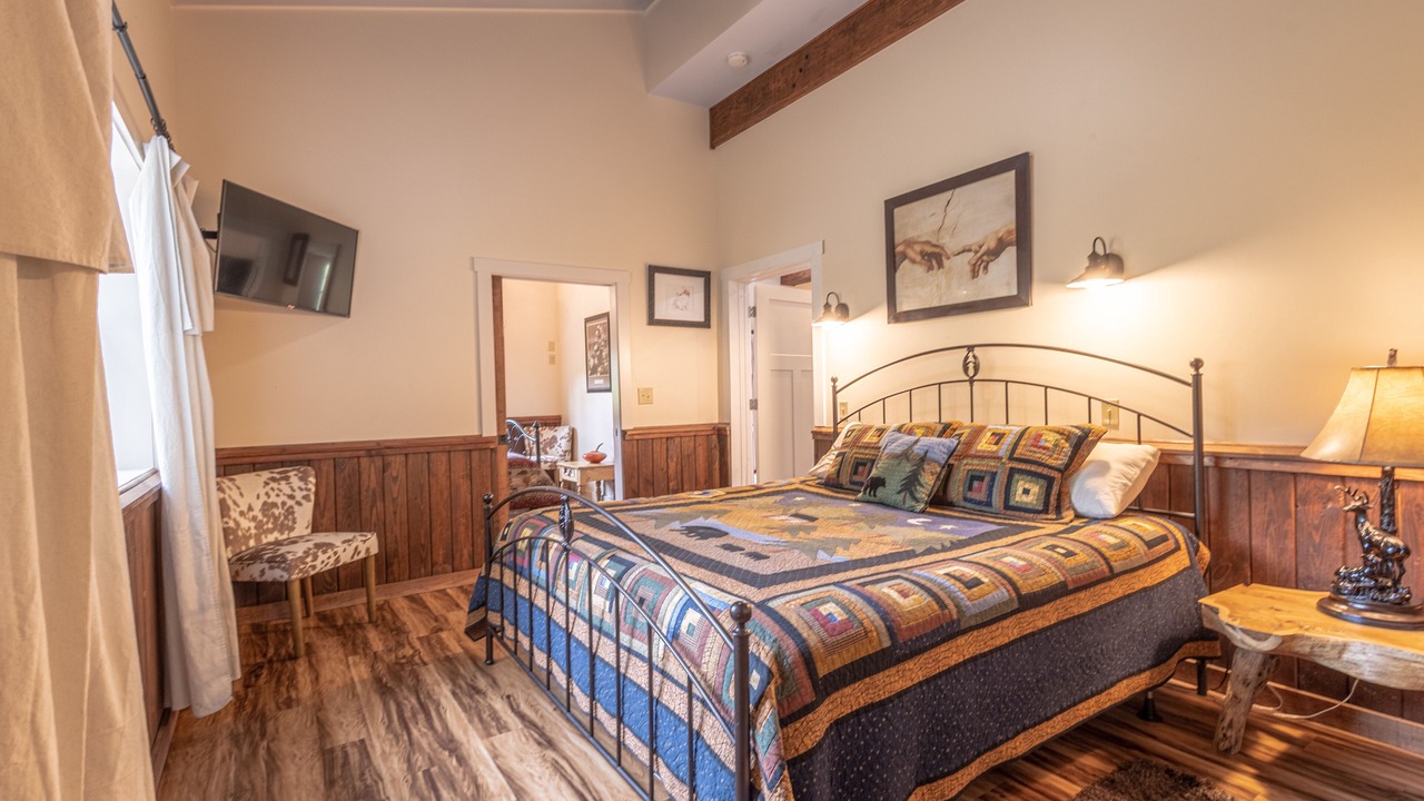 Photo of Bedroom in Mars Hill