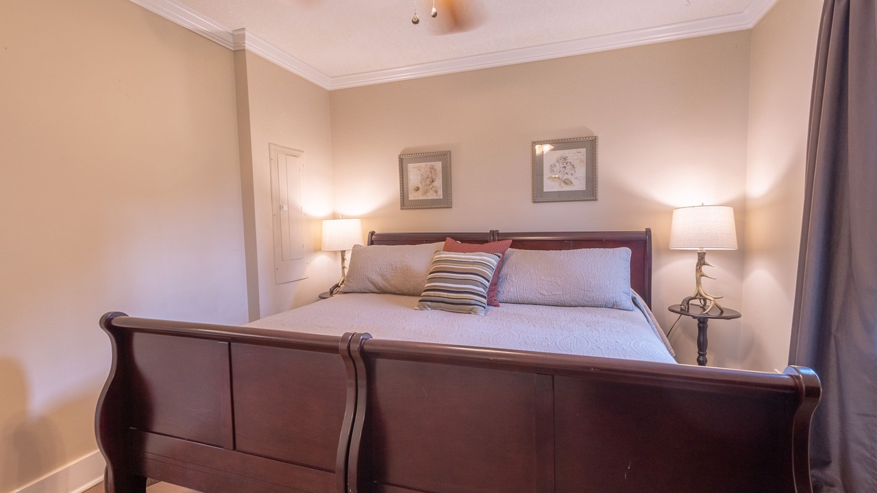 Photo of Bedroom in Mars Hill