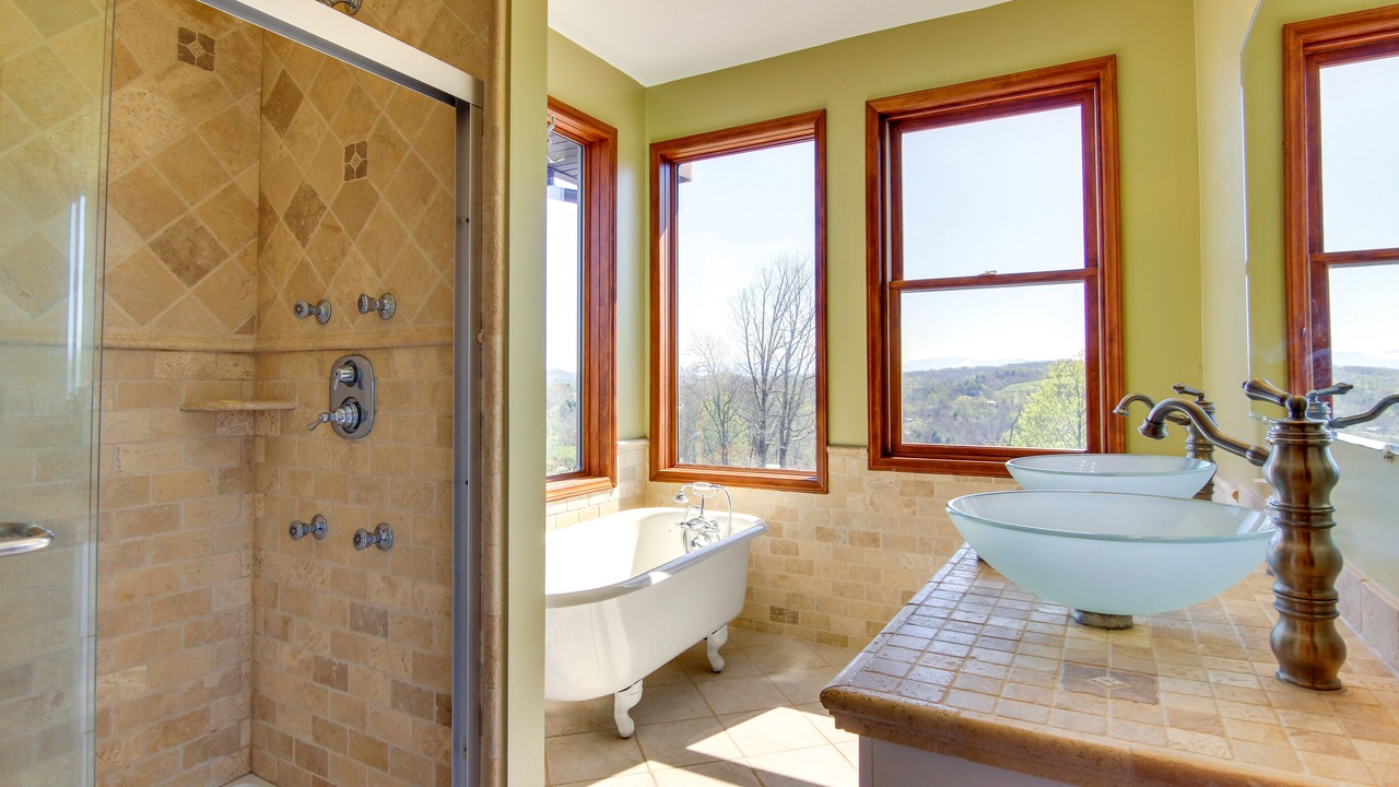 Photo of Bathroom in Marshall