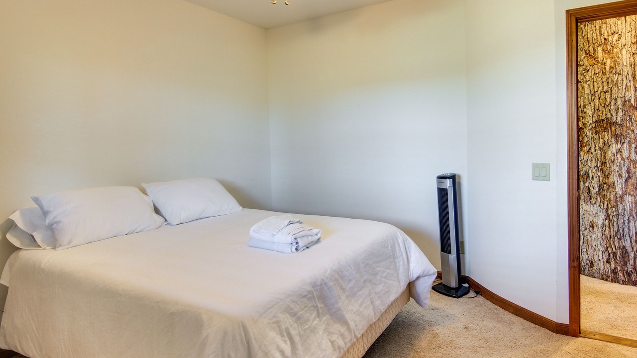 Photo of Bedroom in Marshall