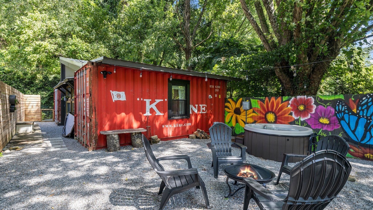 Photo of Outdoor in Woodfin
