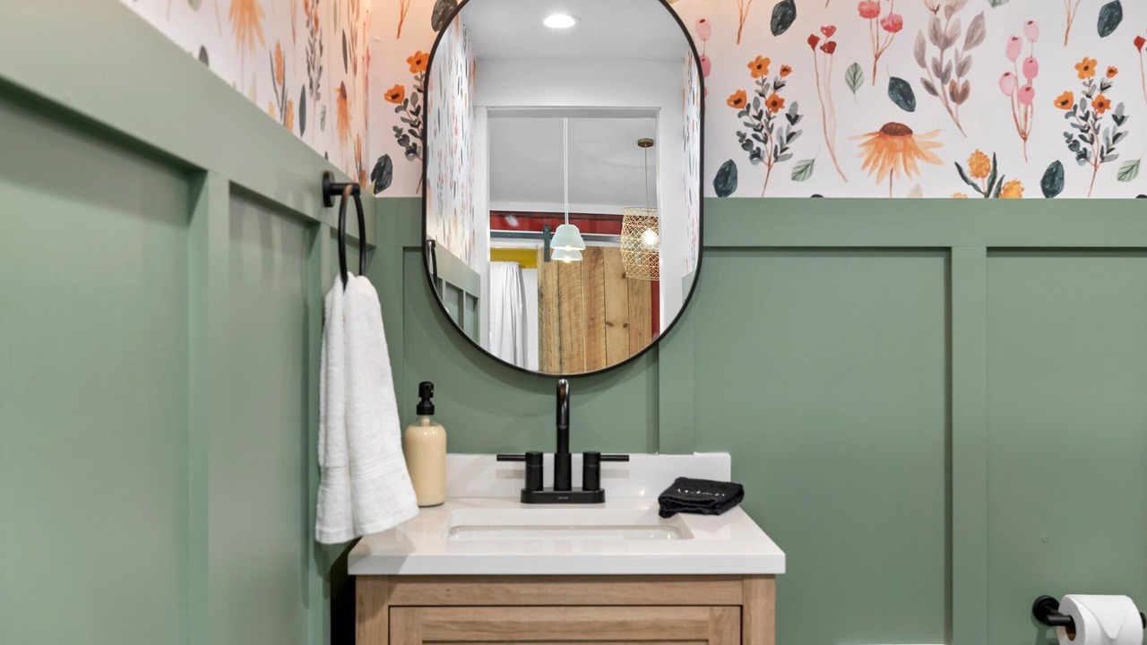 Photo of Bathroom in Woodfin