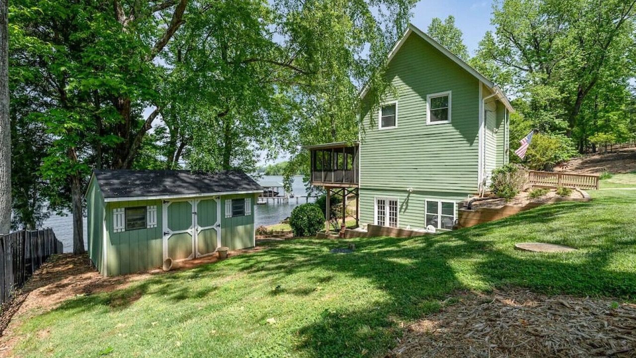 Photo of Outdoor in Mayhew