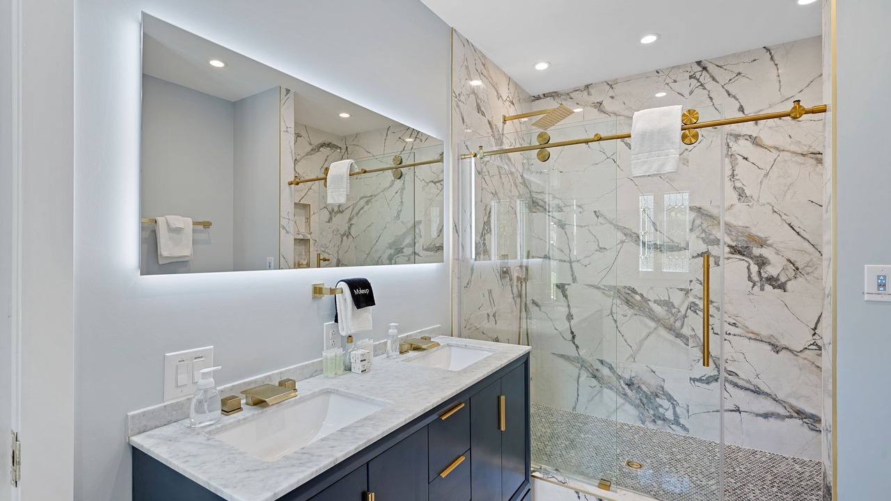 Photo of Bathroom in Mayhew