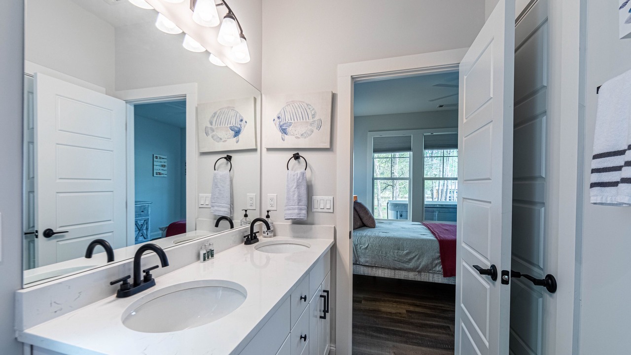 Photo of Bathroom in Eatonton