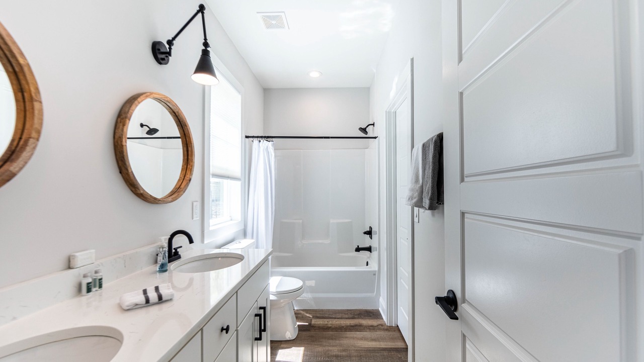 Photo of Bathroom in Eatonton
