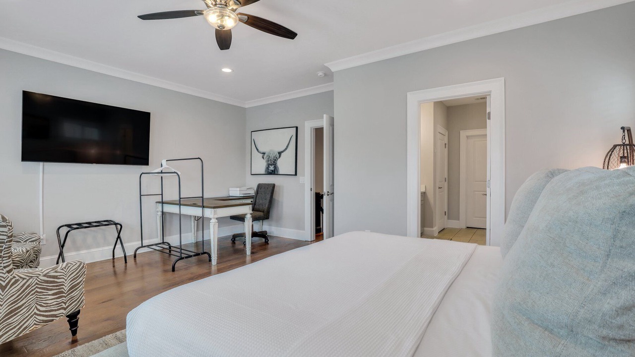 Photo of Bedroom in Hitch Village - Fred Wessels Homes