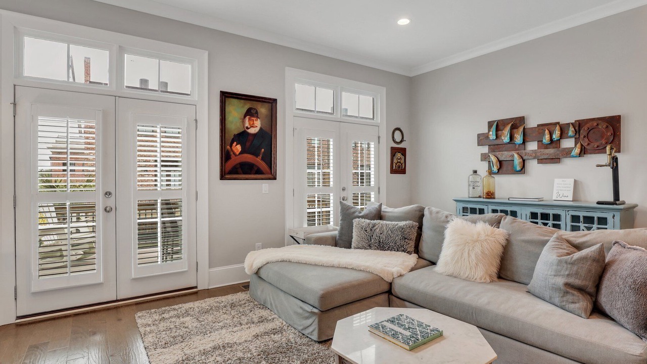 Photo of Livingroom in Hitch Village - Fred Wessels Homes