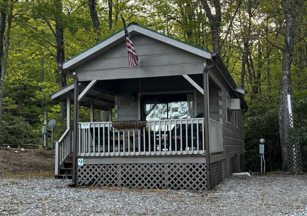 Photo of Patio Balcony in Lake Toxaway