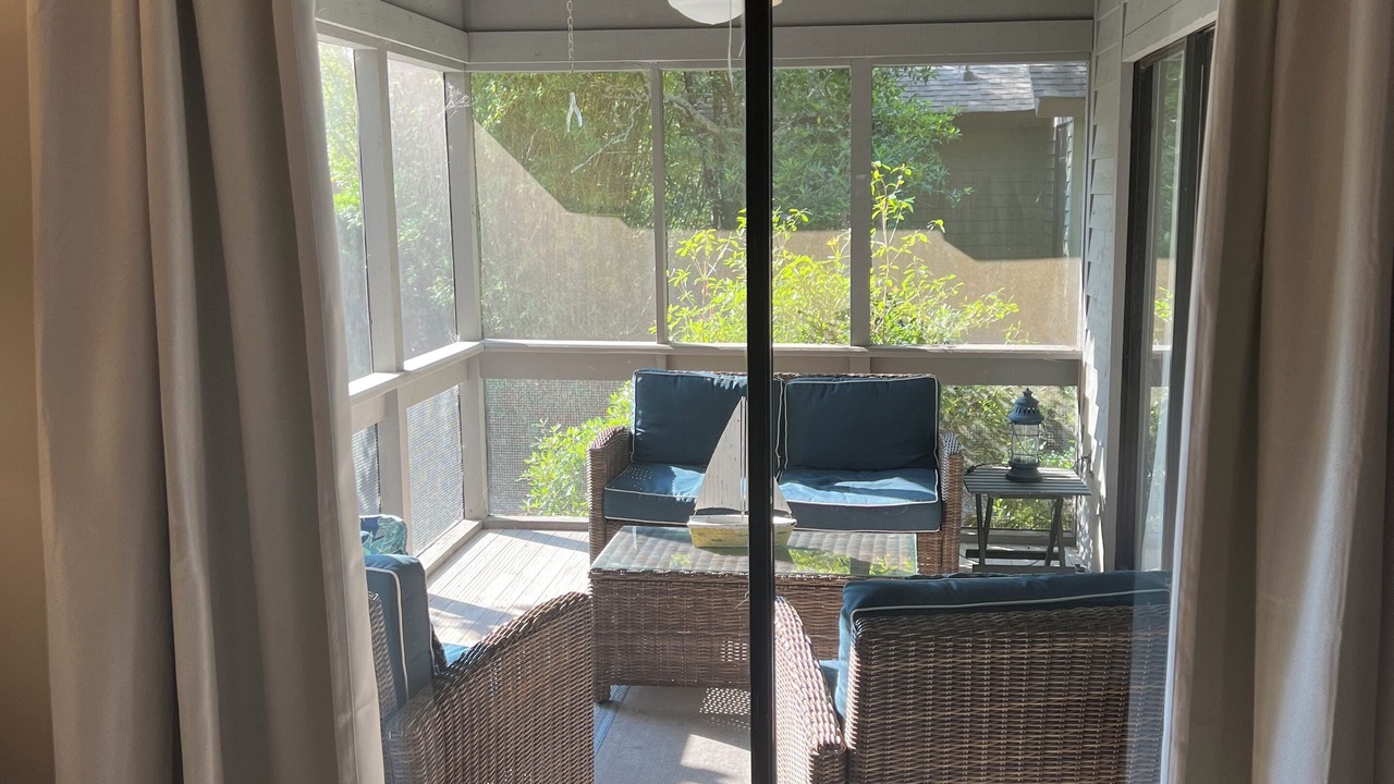 Photo of Livingroom in West Beach