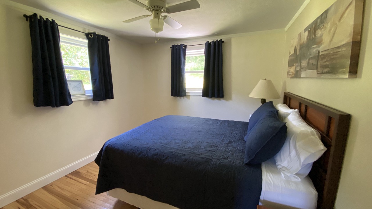Photo of Bedroom in Cosby
