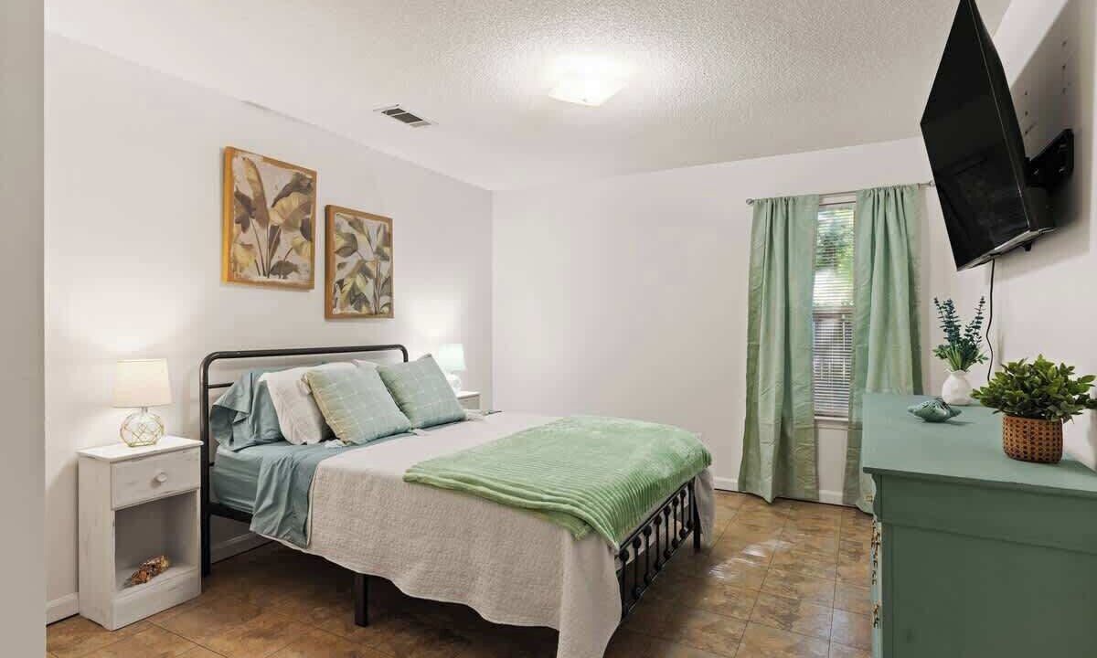 Photo of Bedroom in Brunswick