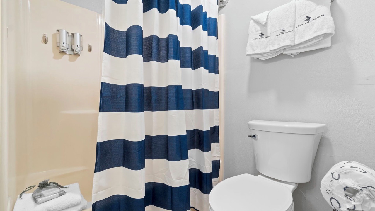 Photo of Bathroom in Ono Island