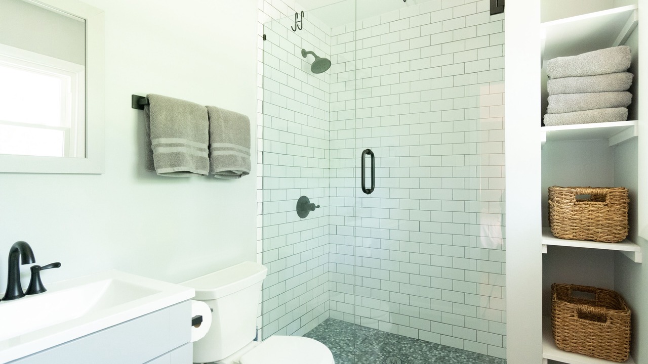 Photo of Bathroom in Green Acres