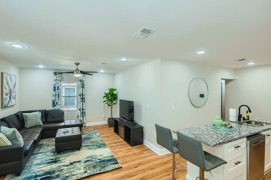 Photo of Livingroom in Pittsburgh