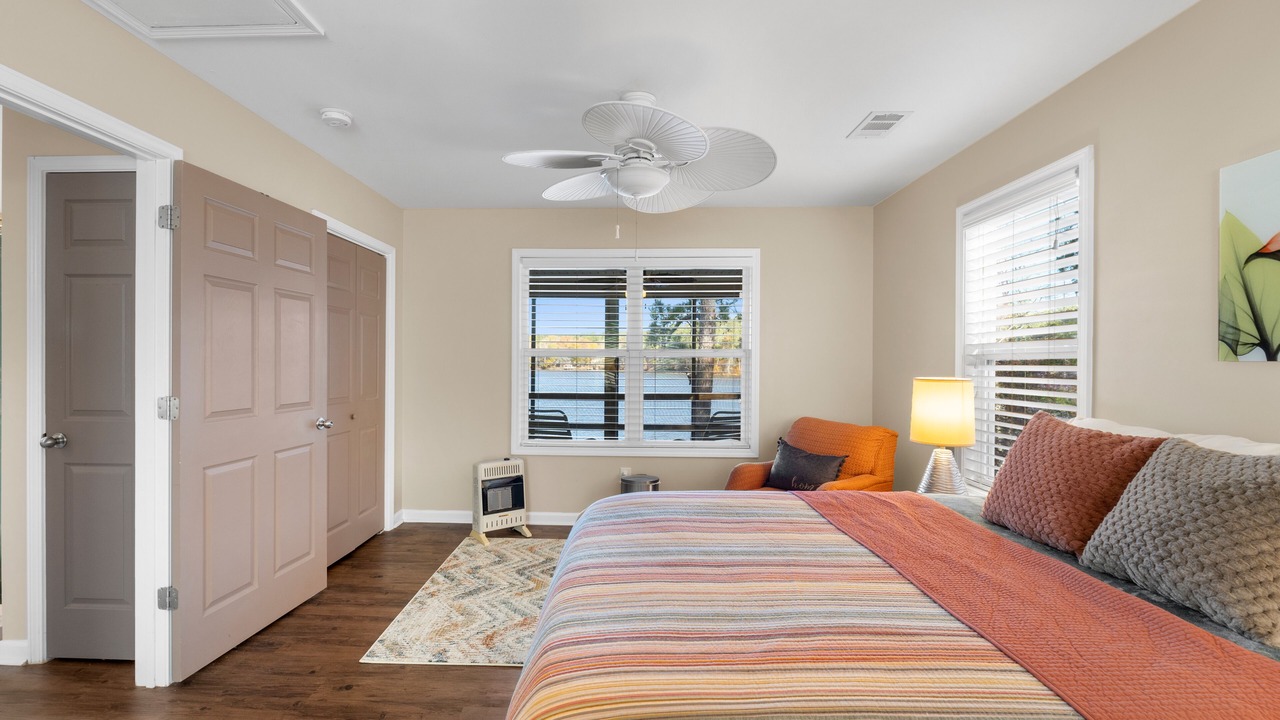 Photo of Bedroom in Jackson