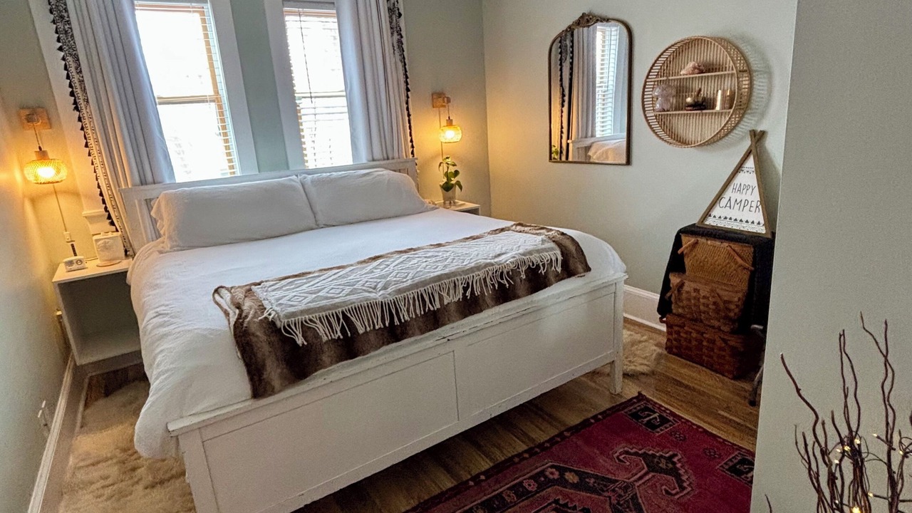 Photo of Bedroom in Huston - Courtland