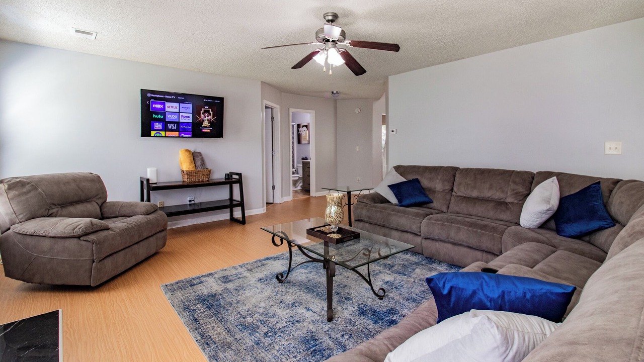 Photo of Livingroom in Douglasville