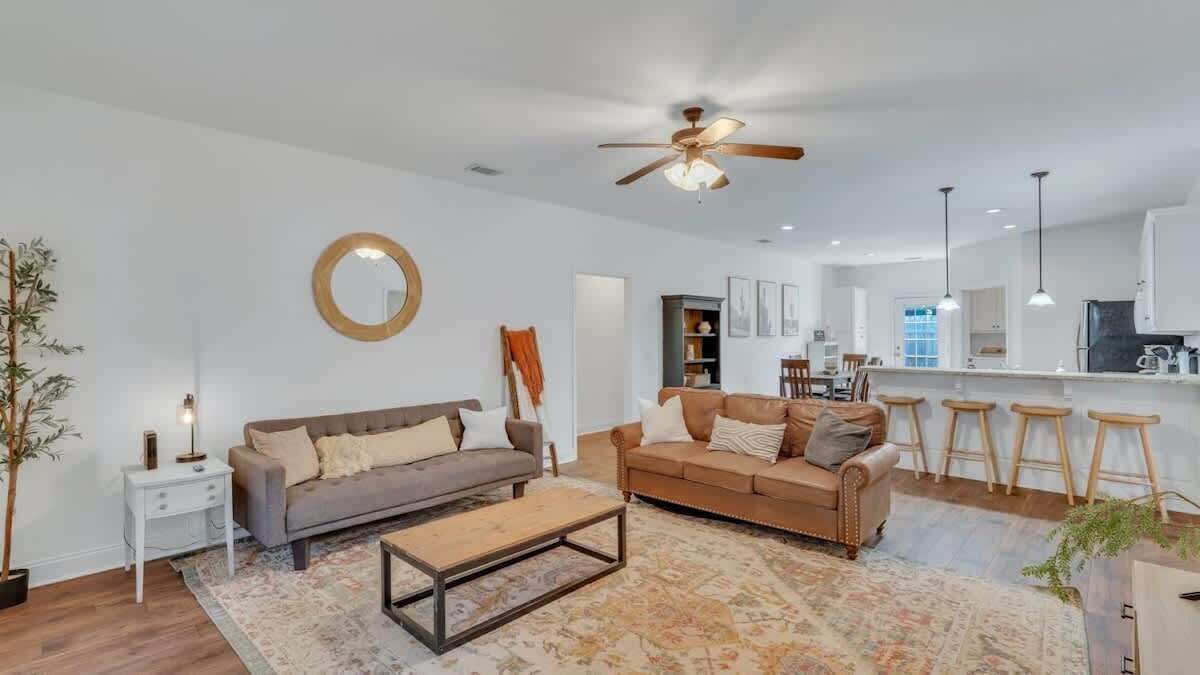 Photo of Livingroom in Statesboro