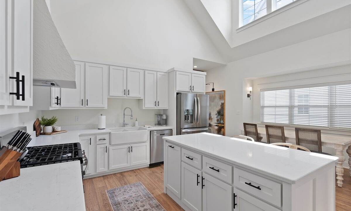 Photo of Kitchen in Guntersville