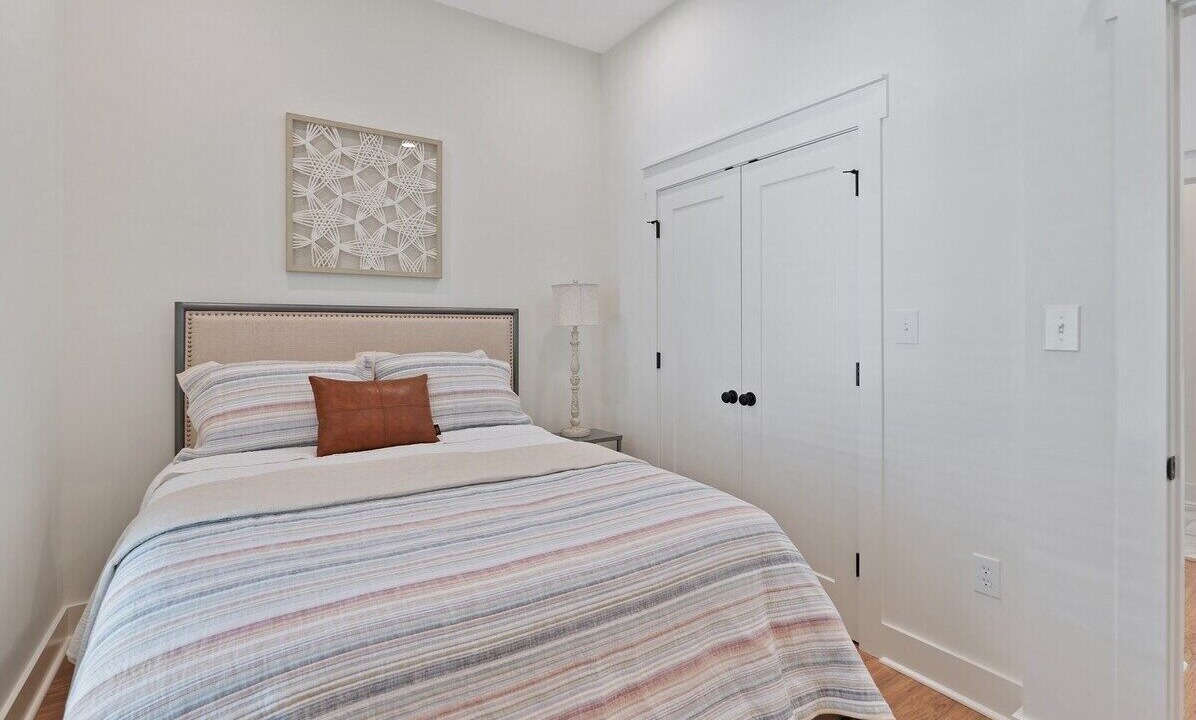 Photo of Bedroom in Guntersville