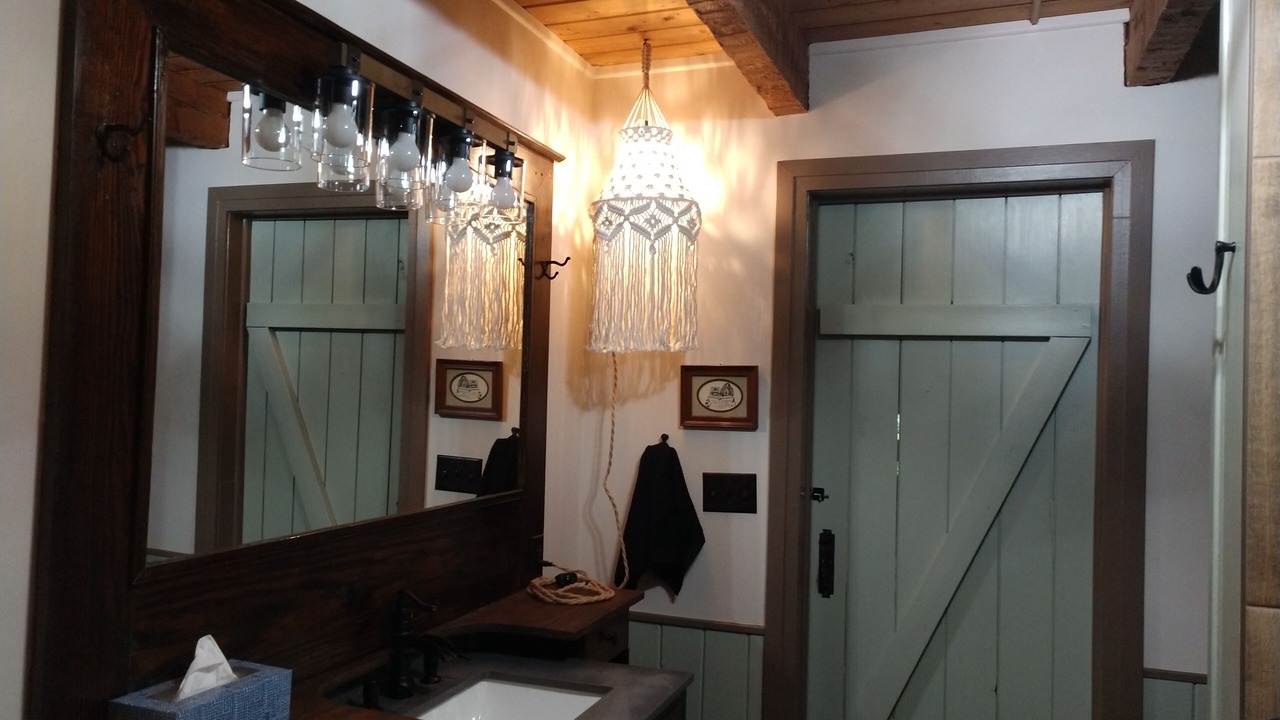 Photo of Bathroom in Kodak