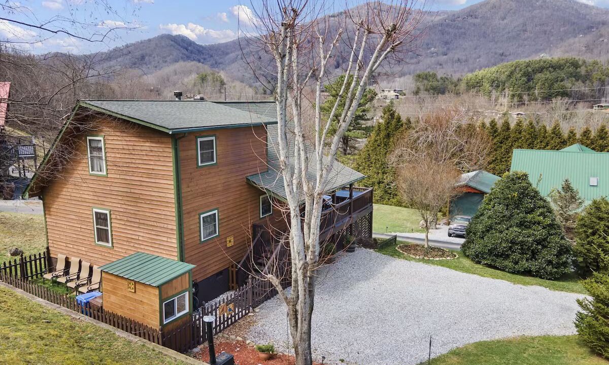Photo of Outdoor in Maggie Valley