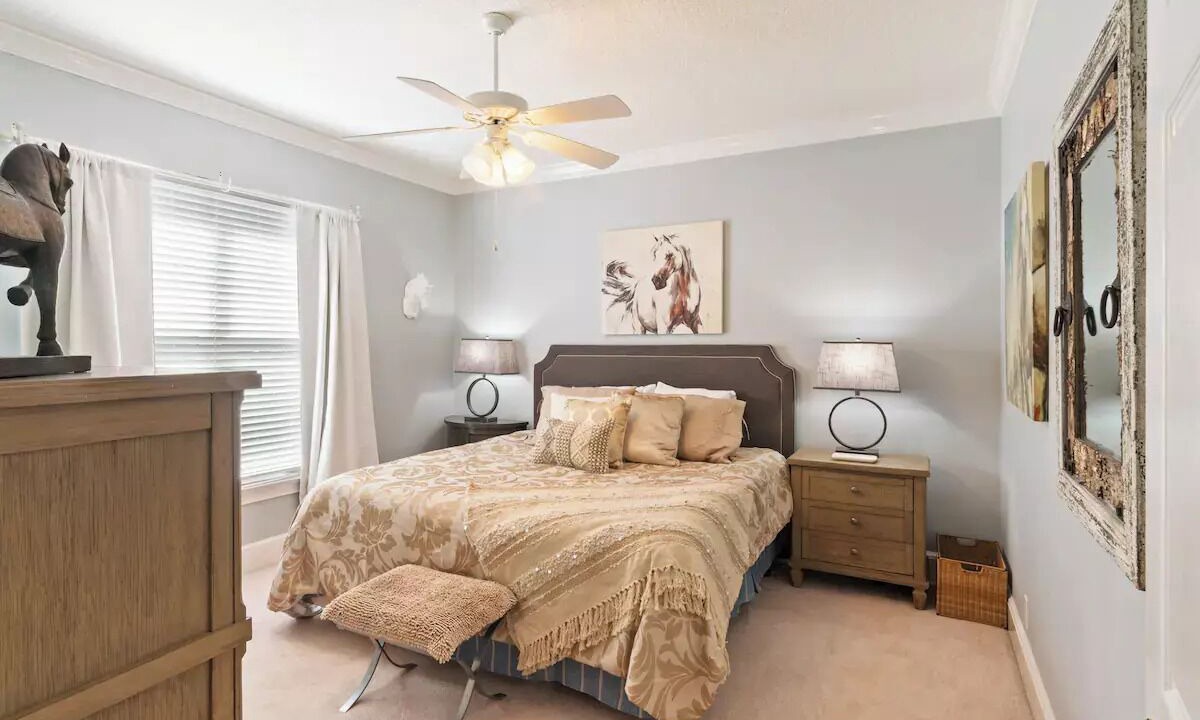 Photo of Bedroom in Saint Simons Island