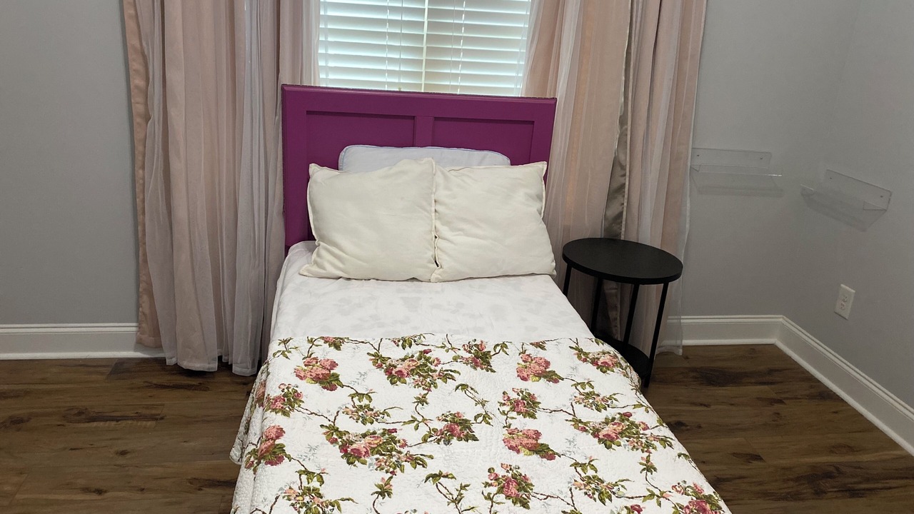 Photo of Bedroom in Grovetown