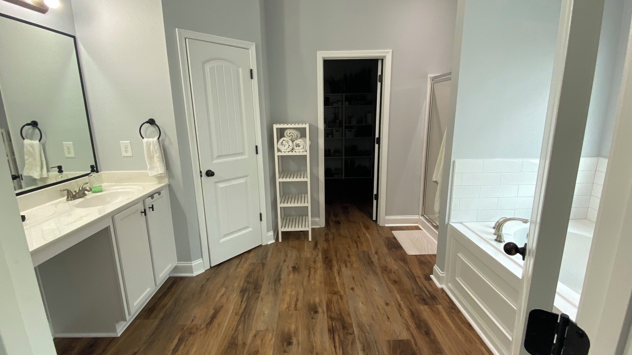 Photo of Bathroom in Grovetown