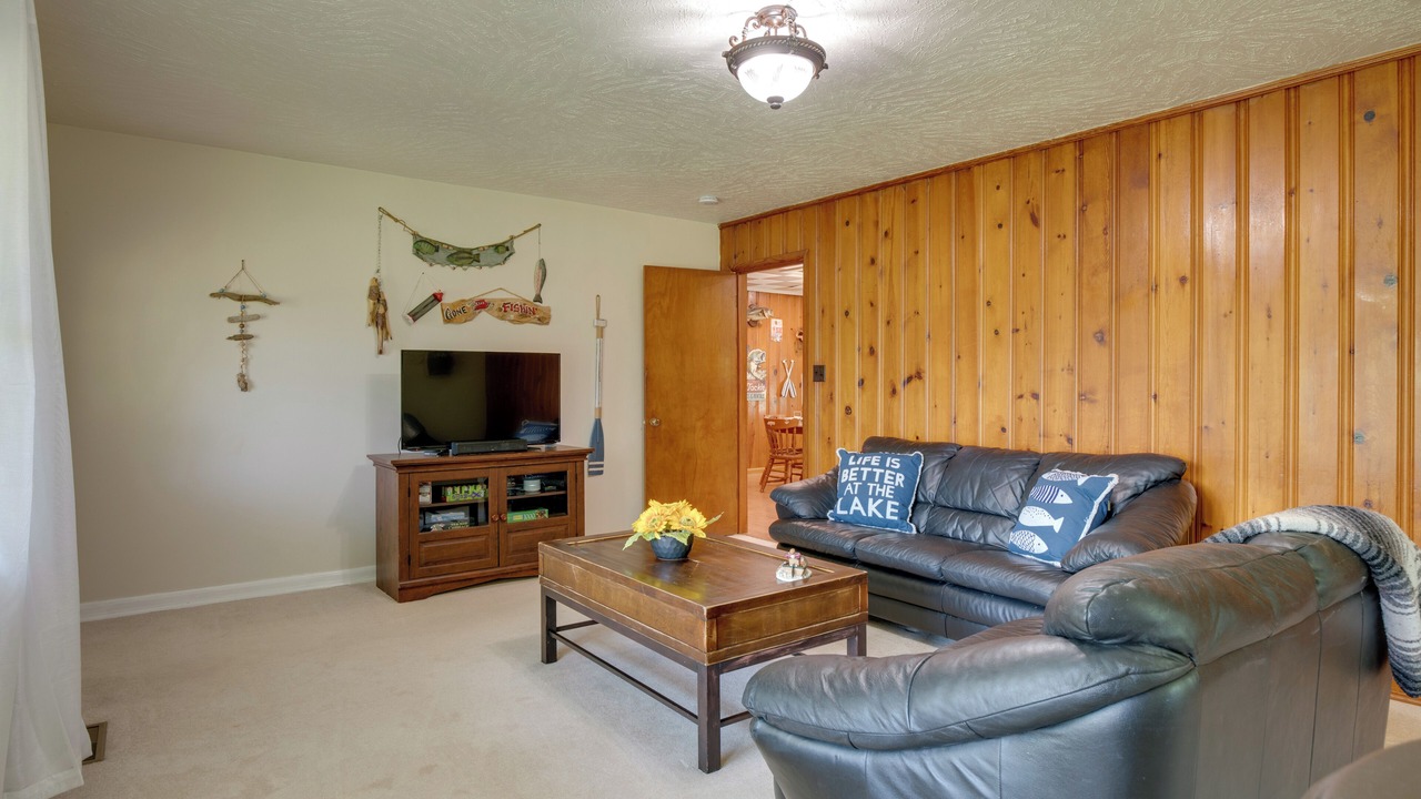 Photo of Livingroom in Scottsboro