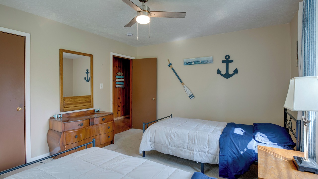 Photo of Bedroom in Scottsboro
