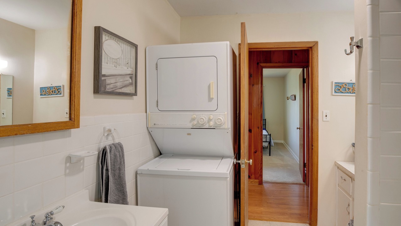 Photo of Bathroom in Scottsboro