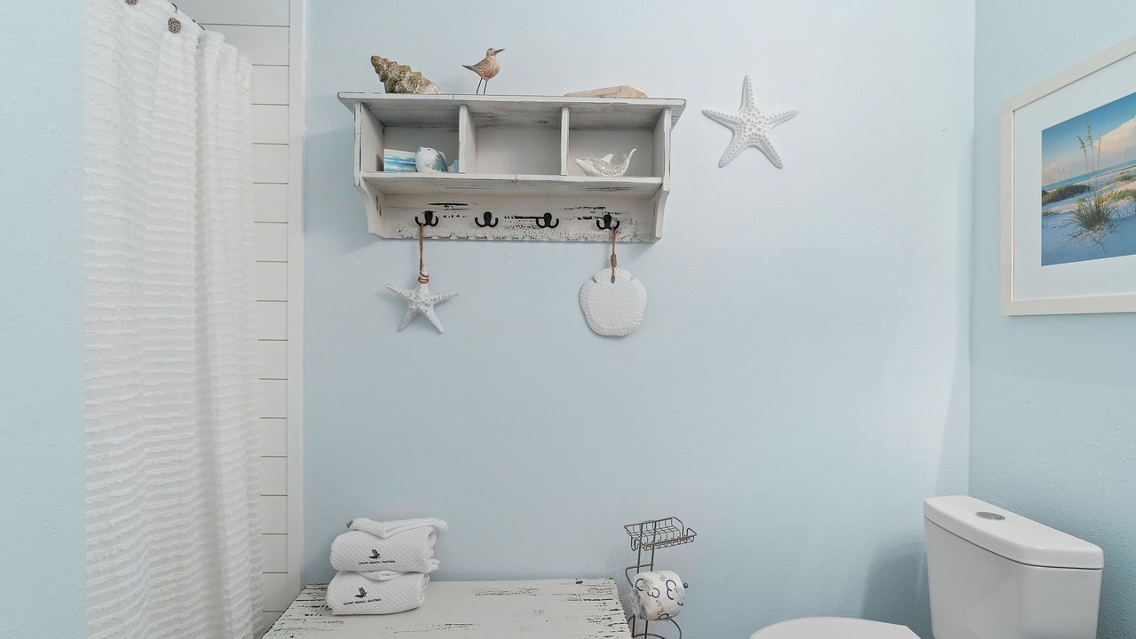Photo of Bathroom in Ono Island