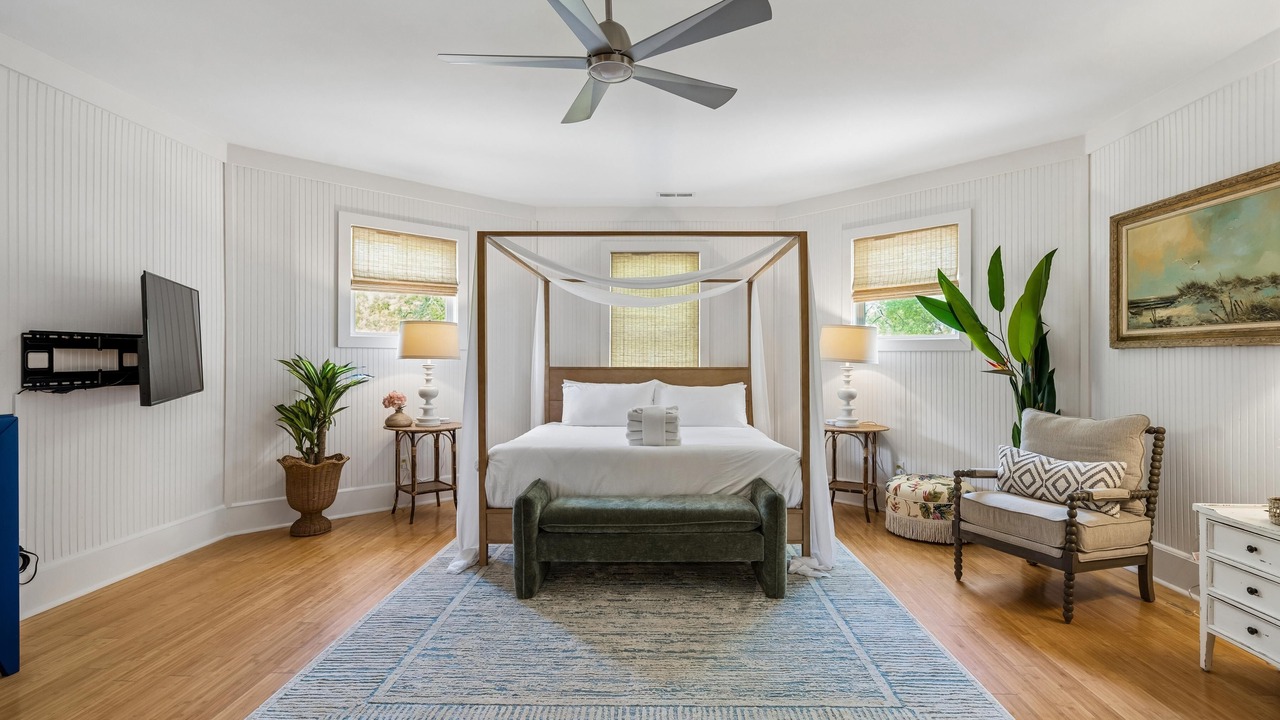 Photo of Bedroom in Edisto Island
