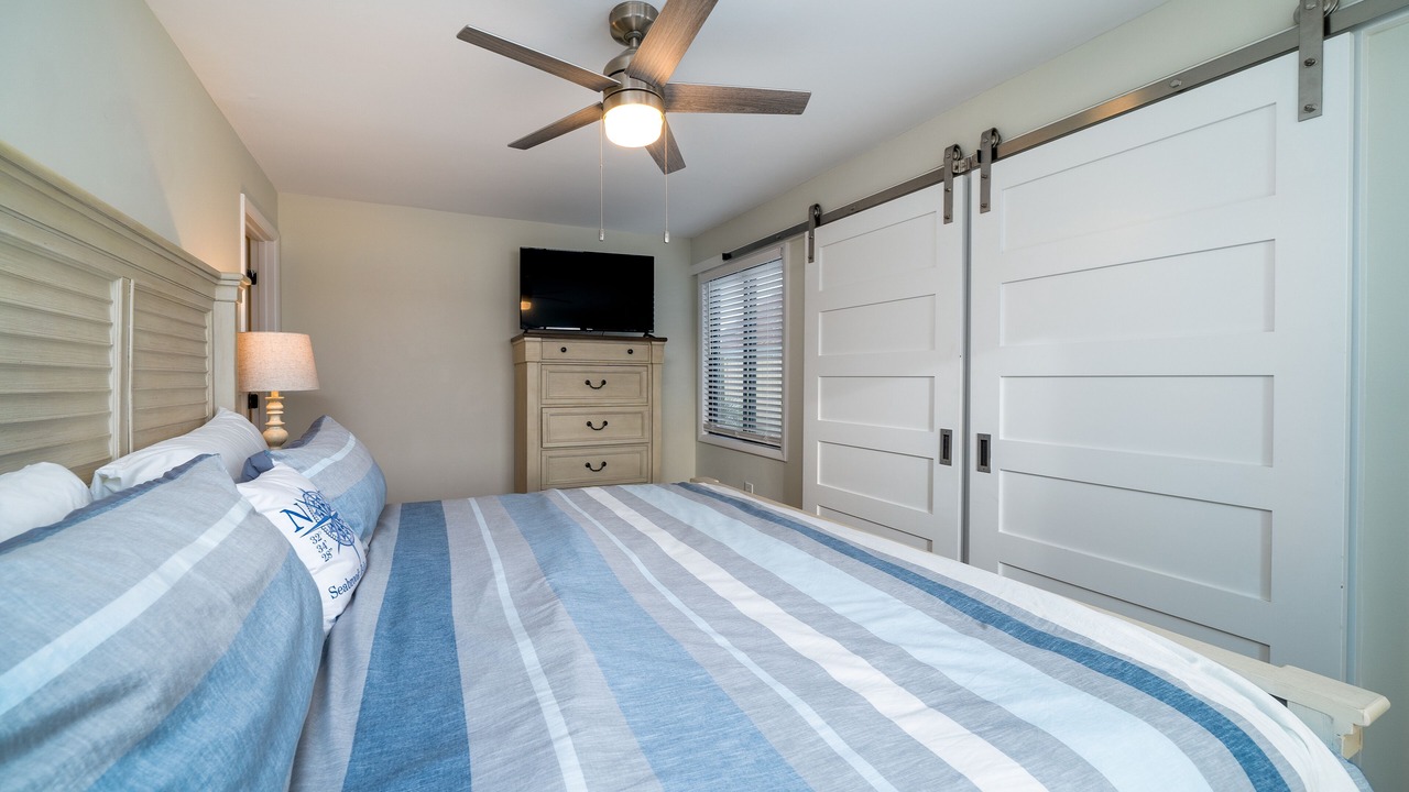 Photo of Bedroom in Sealoft Villas