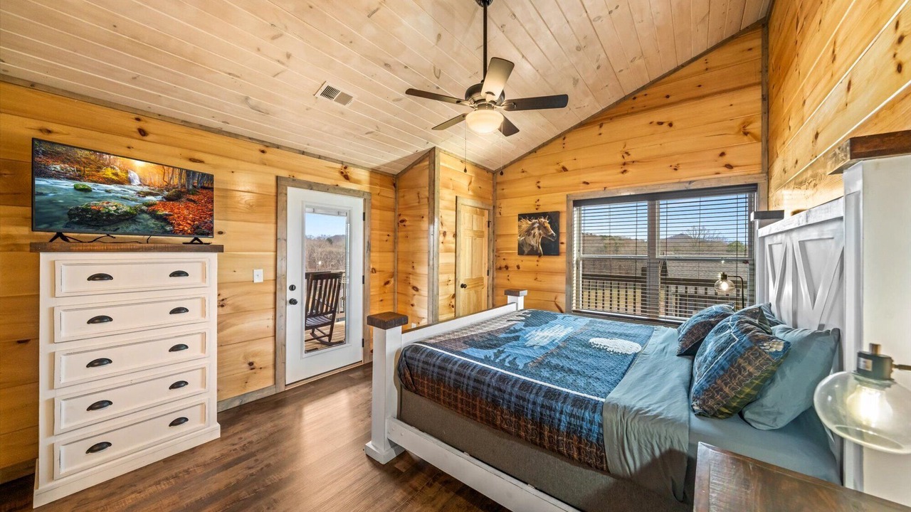 Photo of Bedroom in Sevierville