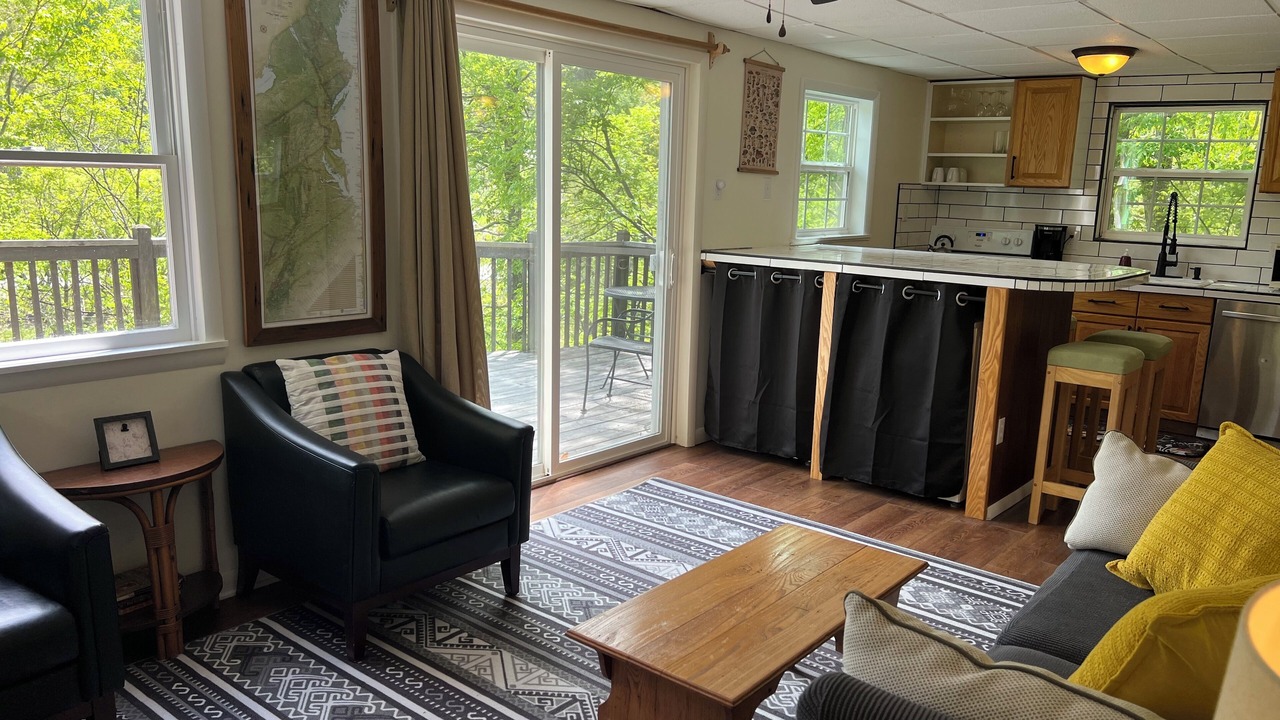 Photo of Livingroom in Hot Springs
