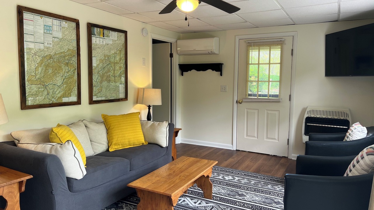 Photo of Livingroom in Hot Springs