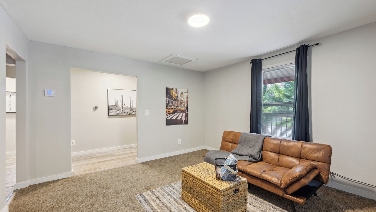 Photo of Livingroom in Macon