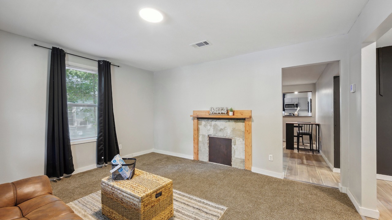 Photo of Livingroom in Macon