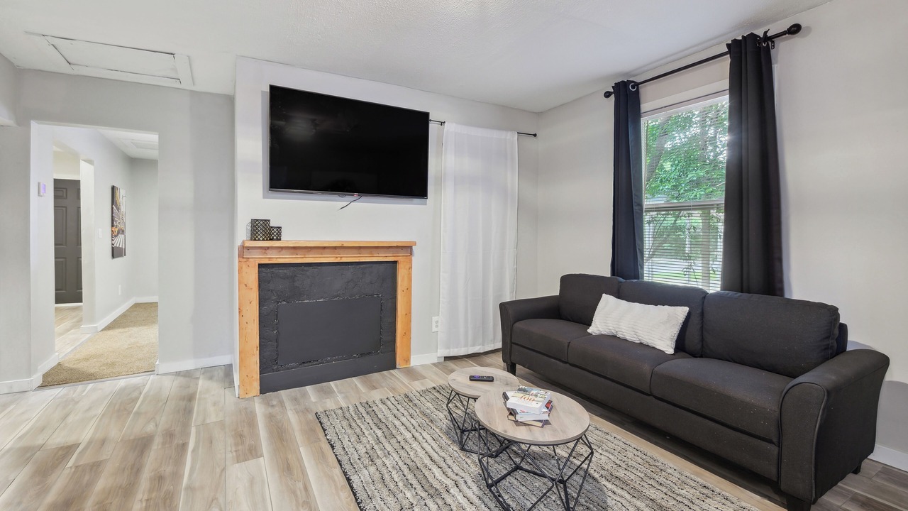 Photo of Bedroom in Macon