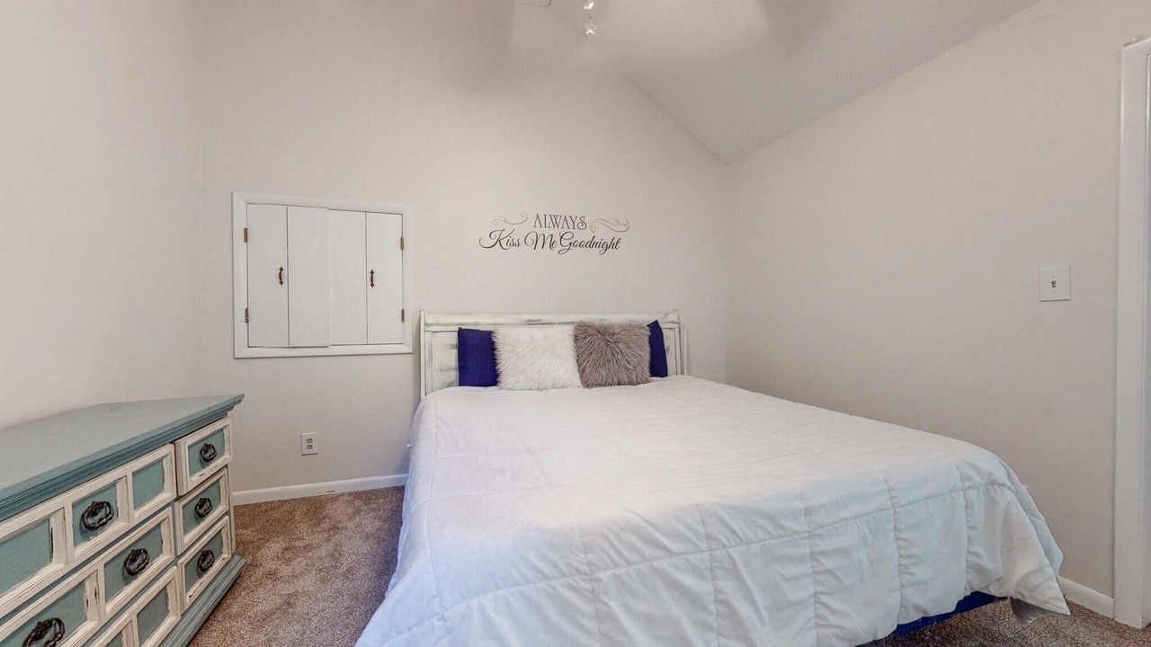 Photo of Bedroom in Estill Springs
