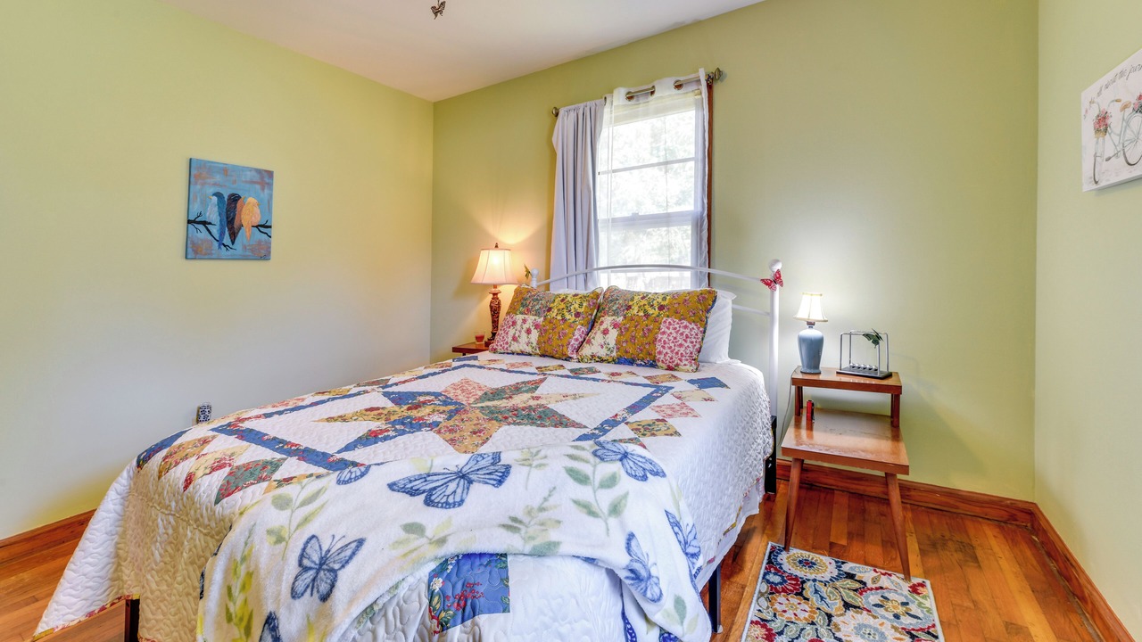 Photo of Bedroom in Douglasville