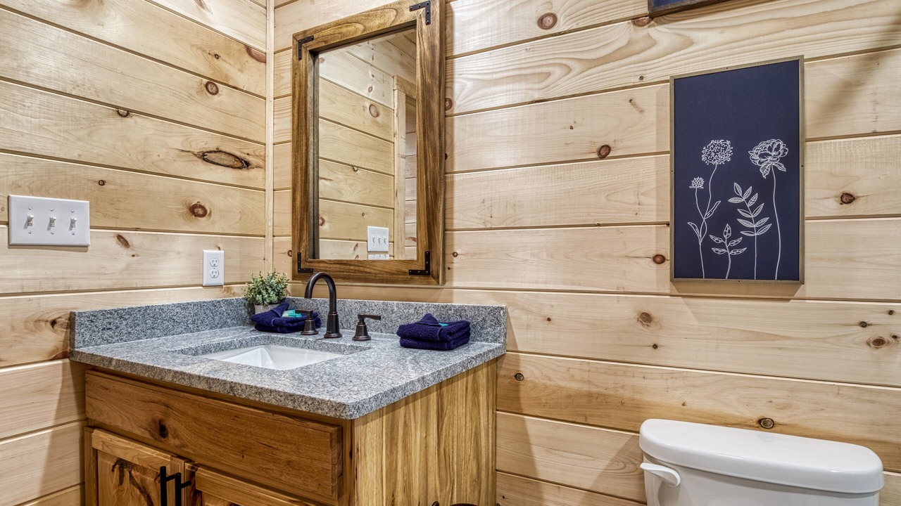 Photo of Bathroom in Cosby