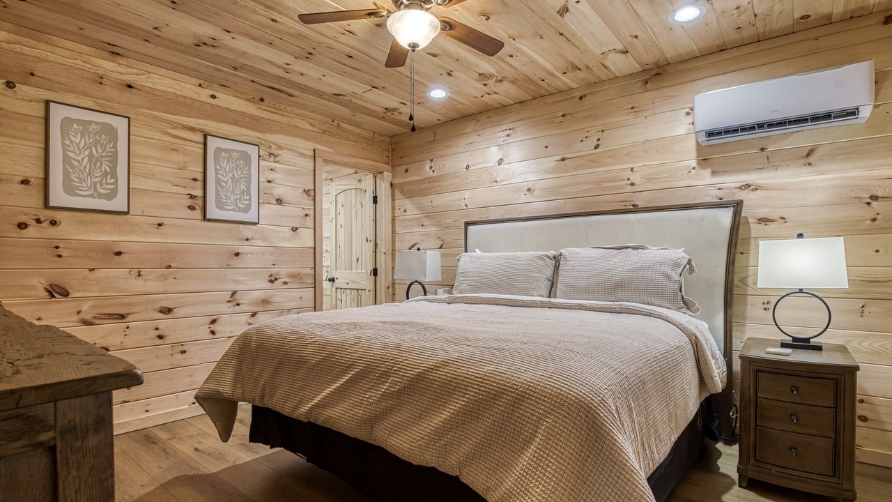 Photo of Bedroom in Cosby