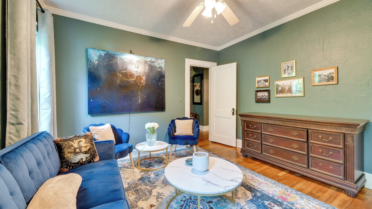 Photo of Livingroom in Atlanta